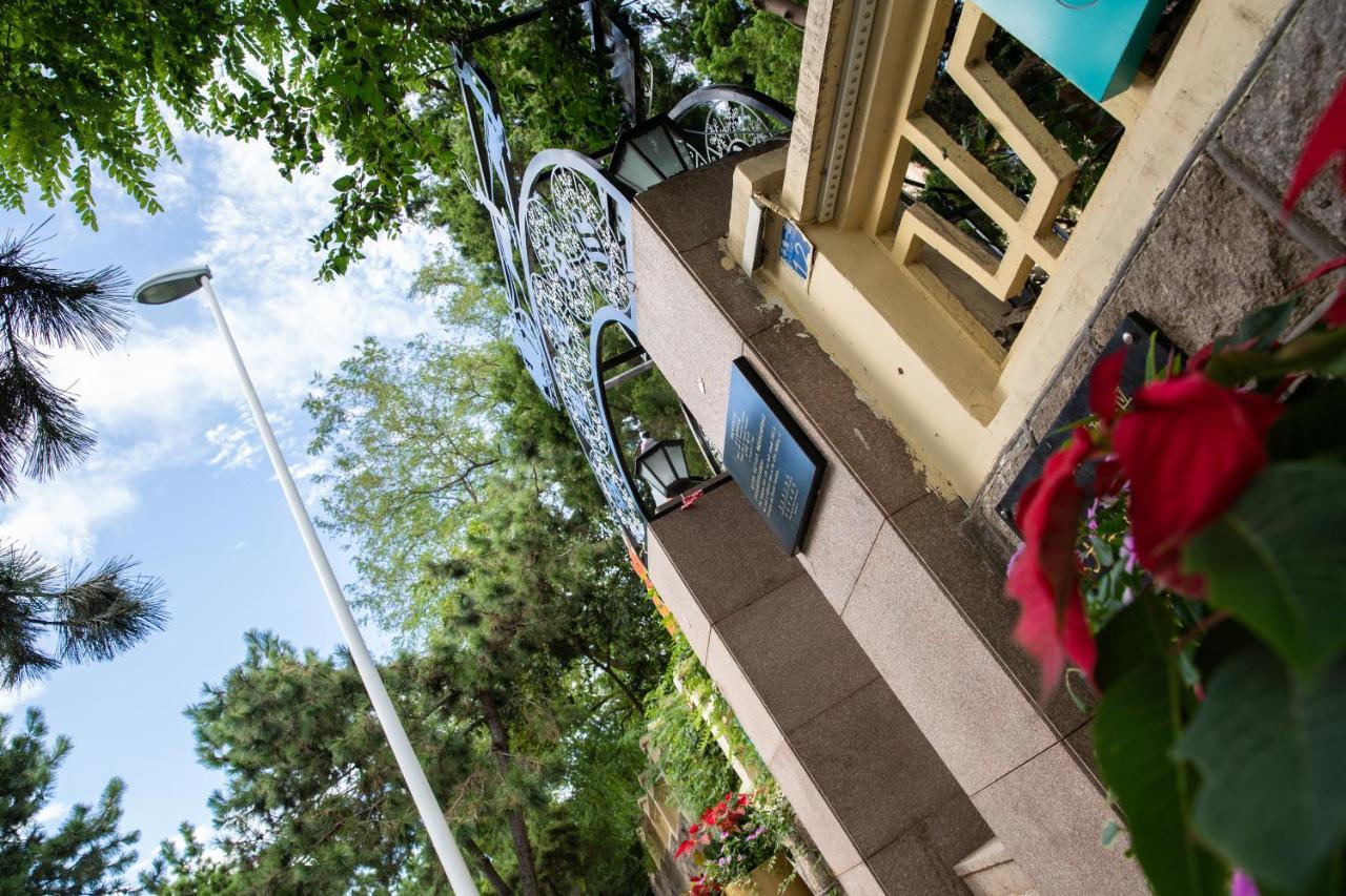 Nordic Memory In Qingdao Hotel Exterior foto